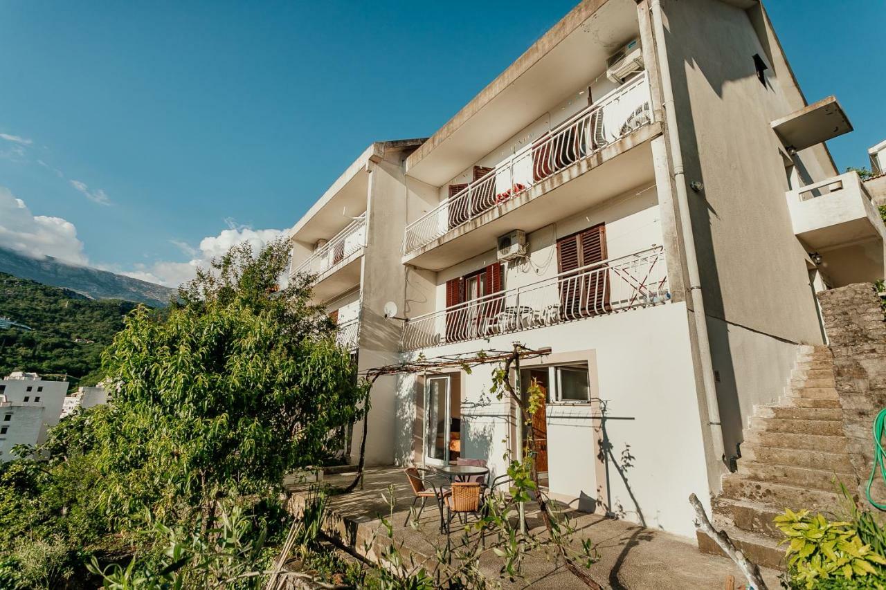 הרצג-נובי Apartmani Lovor מראה חיצוני תמונה